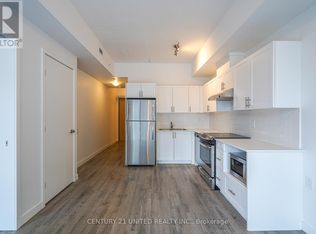 100 Bond St E #204, Oshawa, ON