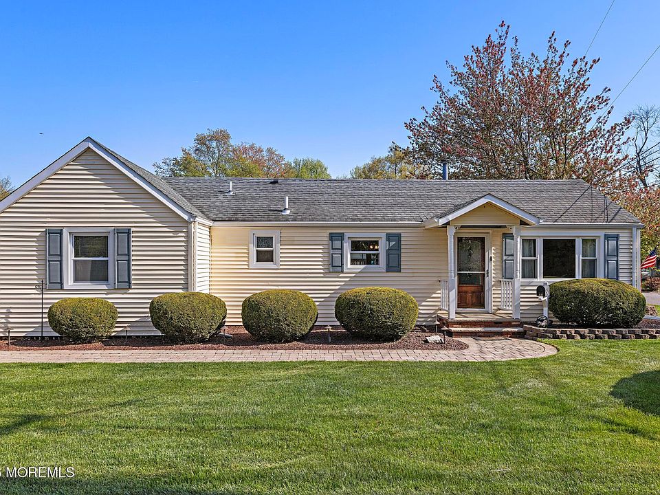 1st image of 337 Manalapan Road