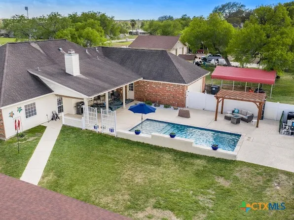 602 Basswood St, Victoria, TX 77904