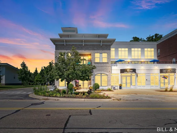 150 Center St #I, Douglas, MI 49406