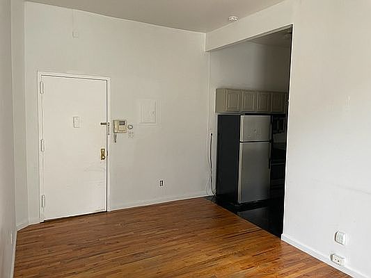 2nd image of 121 Avenue D #4F