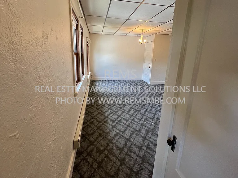 125 7th Ave — Photo 3