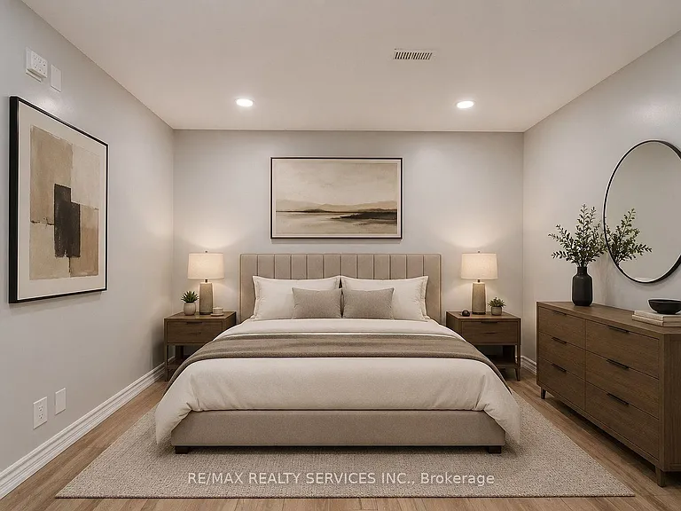 28 Manzanita Cres #BASEMENT — Photo 15