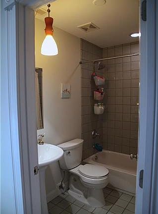 2nd image of 2302B Cherokee St #B