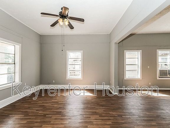 4th image of 4610 Schroeder St #1