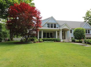 27 Juniper Rd, Westport, CT 06880