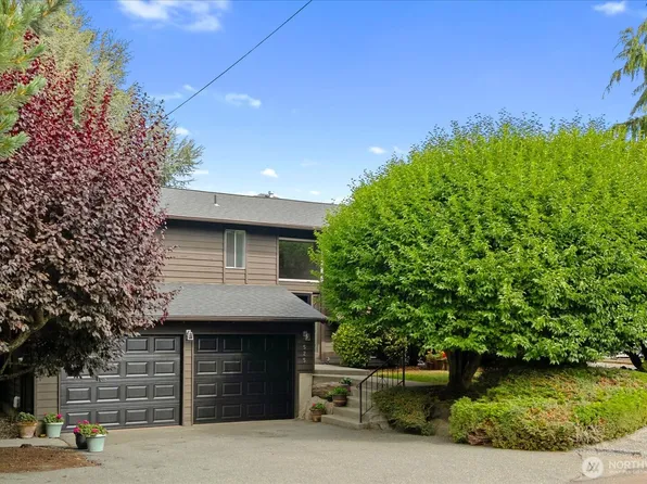 525 Holly Drive, Edmonds, WA 98020