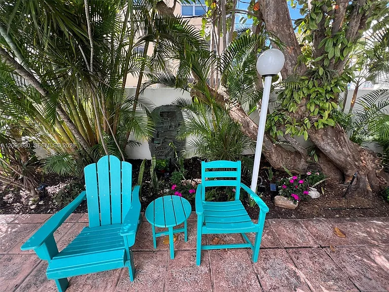 1390 Ocean Dr #101 — Photo 31