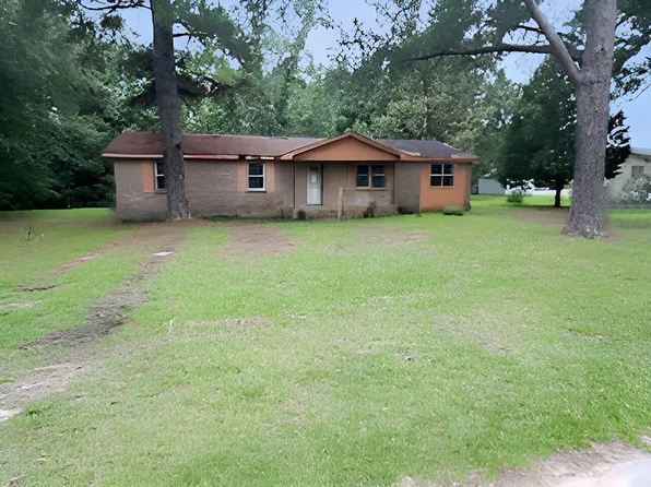 311 Bim St, Holly Hill, SC 29059
