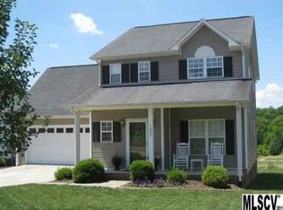 1623 Mayfair Dr, Conover, NC 28613