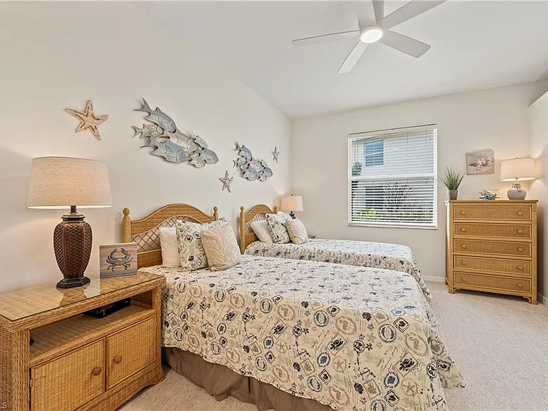 465 Robin Hood Cir #101 — Photo 18
