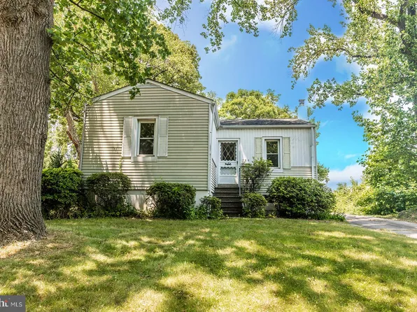 241 E Germantown Ave, Maple Shade, NJ 08052