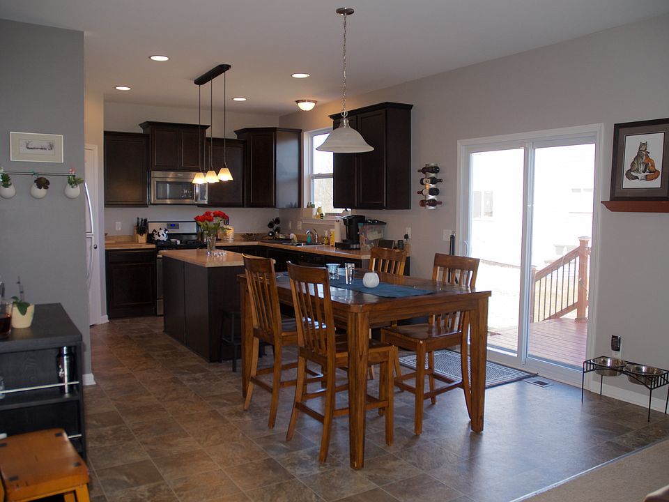 1st image of 7047 Colchester Ln