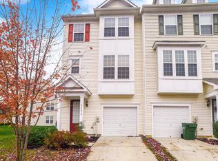 44272 Beaver Creek Dr, California, MD 20619