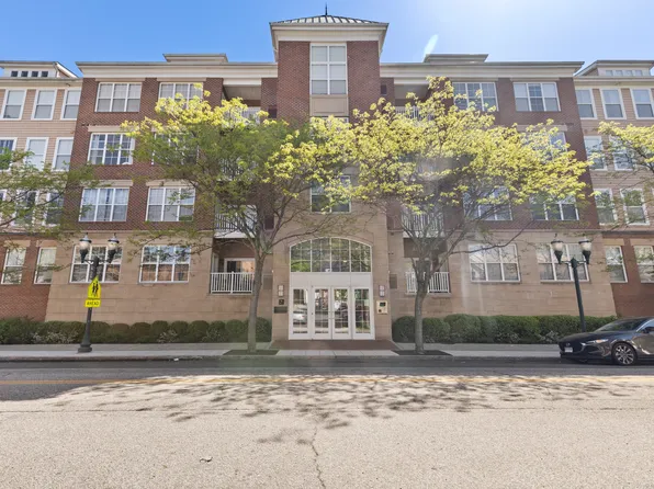 25 Adams Avenue #208, Stamford, CT 06902