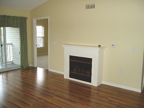 3rd image of 2088 Chelsea Ln