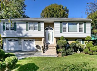267 Golden Gate Avenue, Oradell, NJ 07649