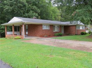 3203 Nc Highway 14, Reidsville, NC 27320