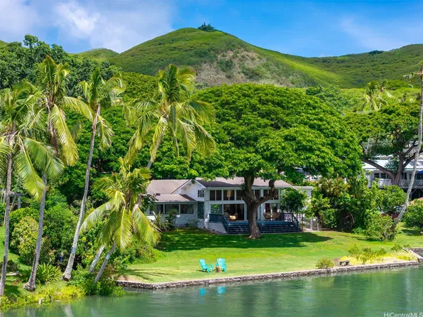 44-397 Kaneohe Bay Dr, Kaneohe, HI 96744