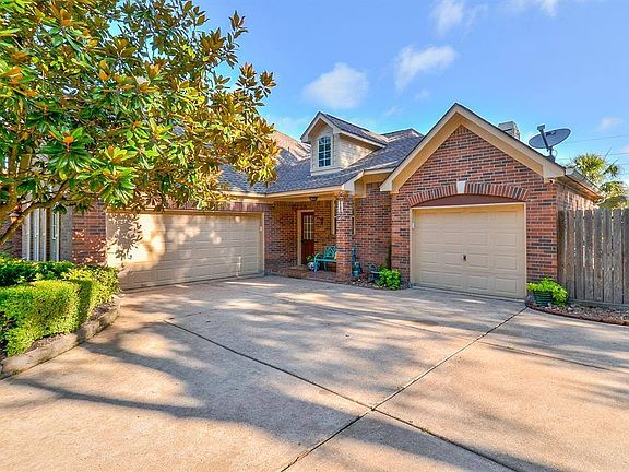4th image of 17732 White Oak Hl