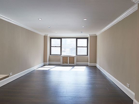 2nd image of 166 E 61st St APT 11K