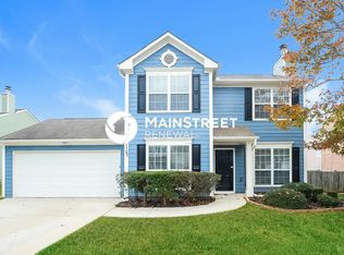 1163 Millwood Dr, Riverdale, GA 30296