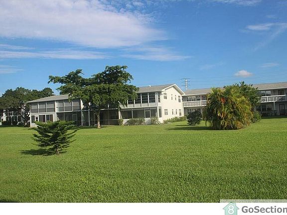 3rd image of 420 Tilford #T