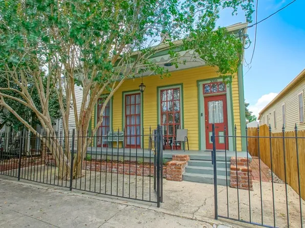 3318 Constance St, New Orleans, LA 70115