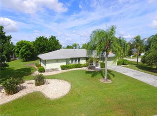 121 SW 13th St, Cape Coral, FL 33991