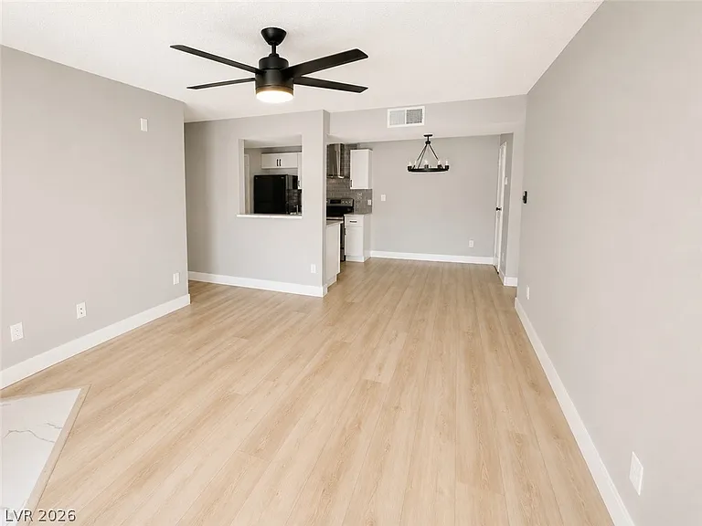 201 Mission Laguna Ln #201 — Photo 9