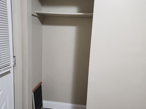 Kitchen closet