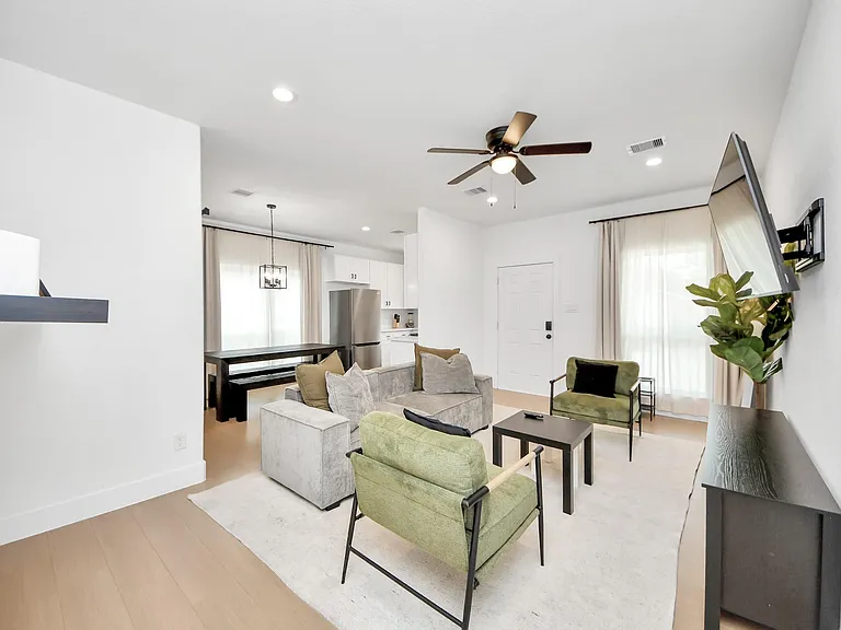 5774 Heron Dr #B — Photo 6