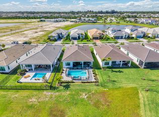 15647 Merritt Dr, Loxahatchee, FL 33470