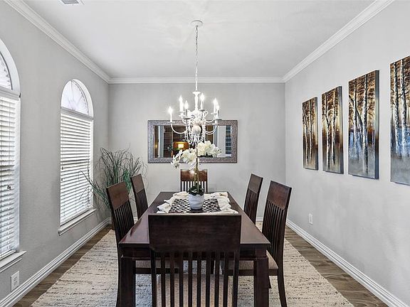2nd image of 5545 Mountain Valley Dr