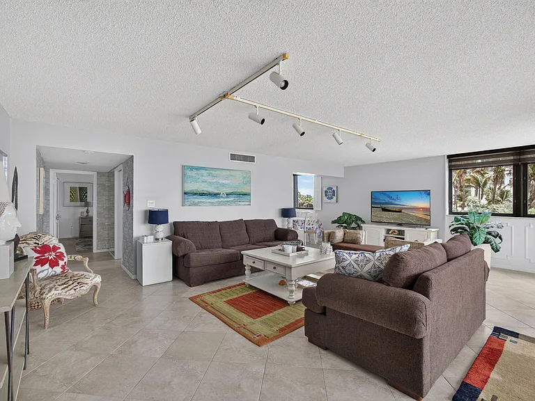 5380 N Ocean Dr #2E — Photo 11