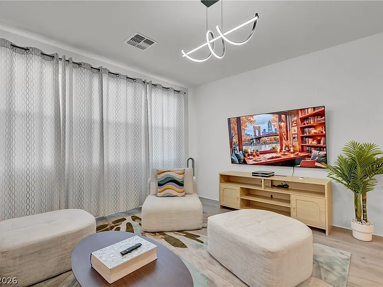7058 Baza Ave — Photo 6