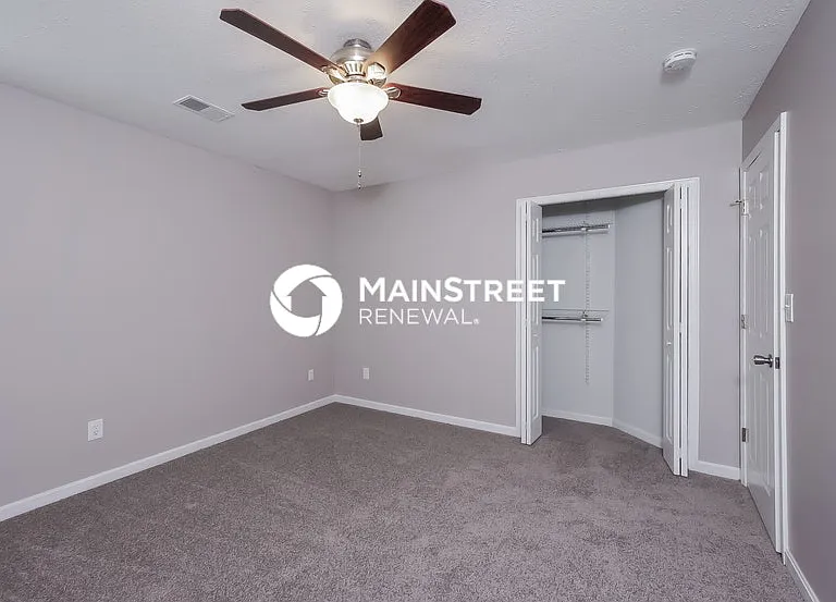 10812 Pineview Ct — Photo 10