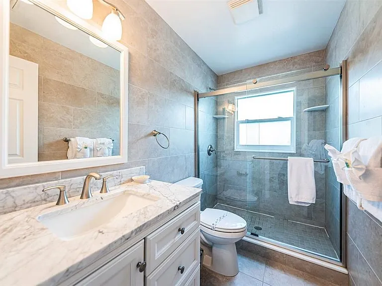 6020 Midnight Pass Rd #40 — Photo 14