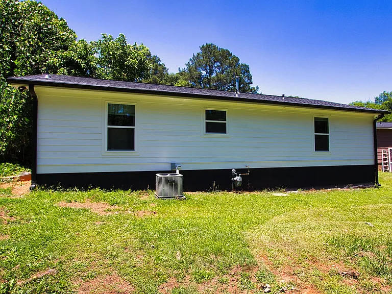 10154 Allen Dr SW — Photo 2
