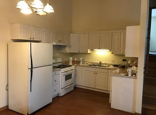 400 E Judd St, Woodstock, IL 60098