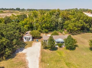 3811 E Highway 67, Cleburne, TX 76031