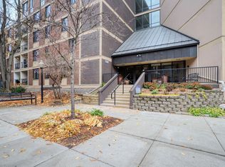 7200 York Ave S APT 506, Edina, MN 55435