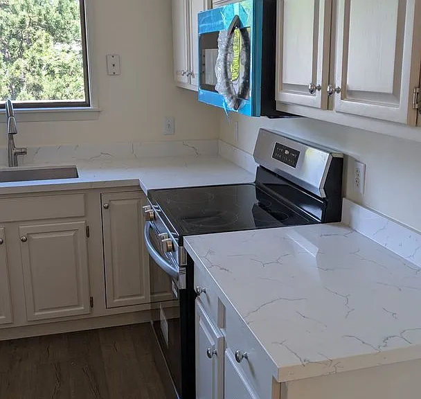 7930 SE 34th St #402 — Photo 13