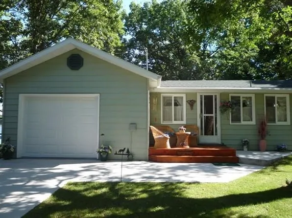 48488 Pike Beach Rd, Pelican Rapids, MN 56572
