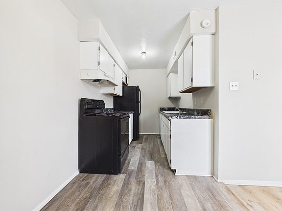 5th image of 2808 Cypress Bend Cir #C