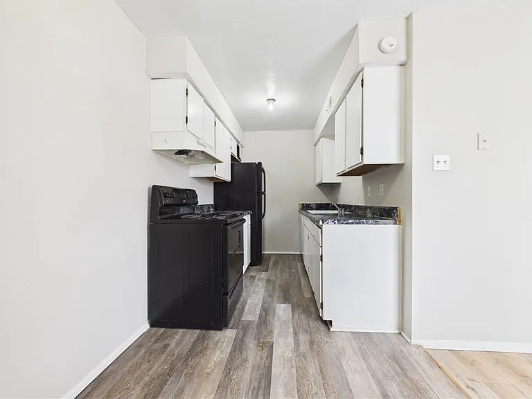 2808 Cypress Bend Cir #C — Photo 3