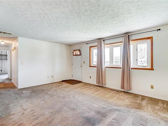 5th image of 5284 Mariner Dr