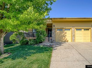 5758 N 157th St, Omaha, NE 68116