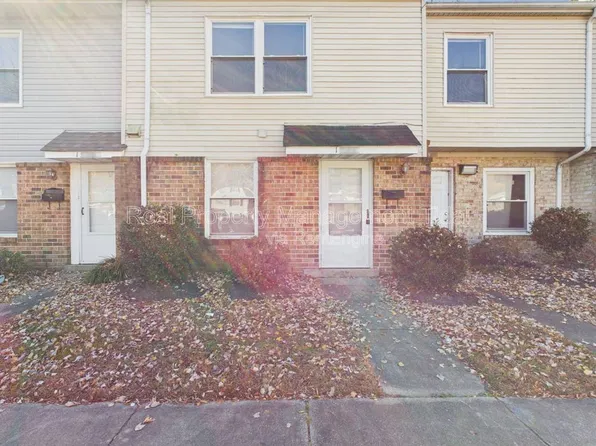 1528 Darren Cir, Portsmouth, VA 23701