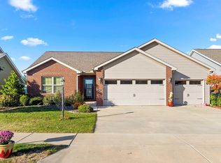 5346 N Kirsten Curv, Peoria, IL 61615